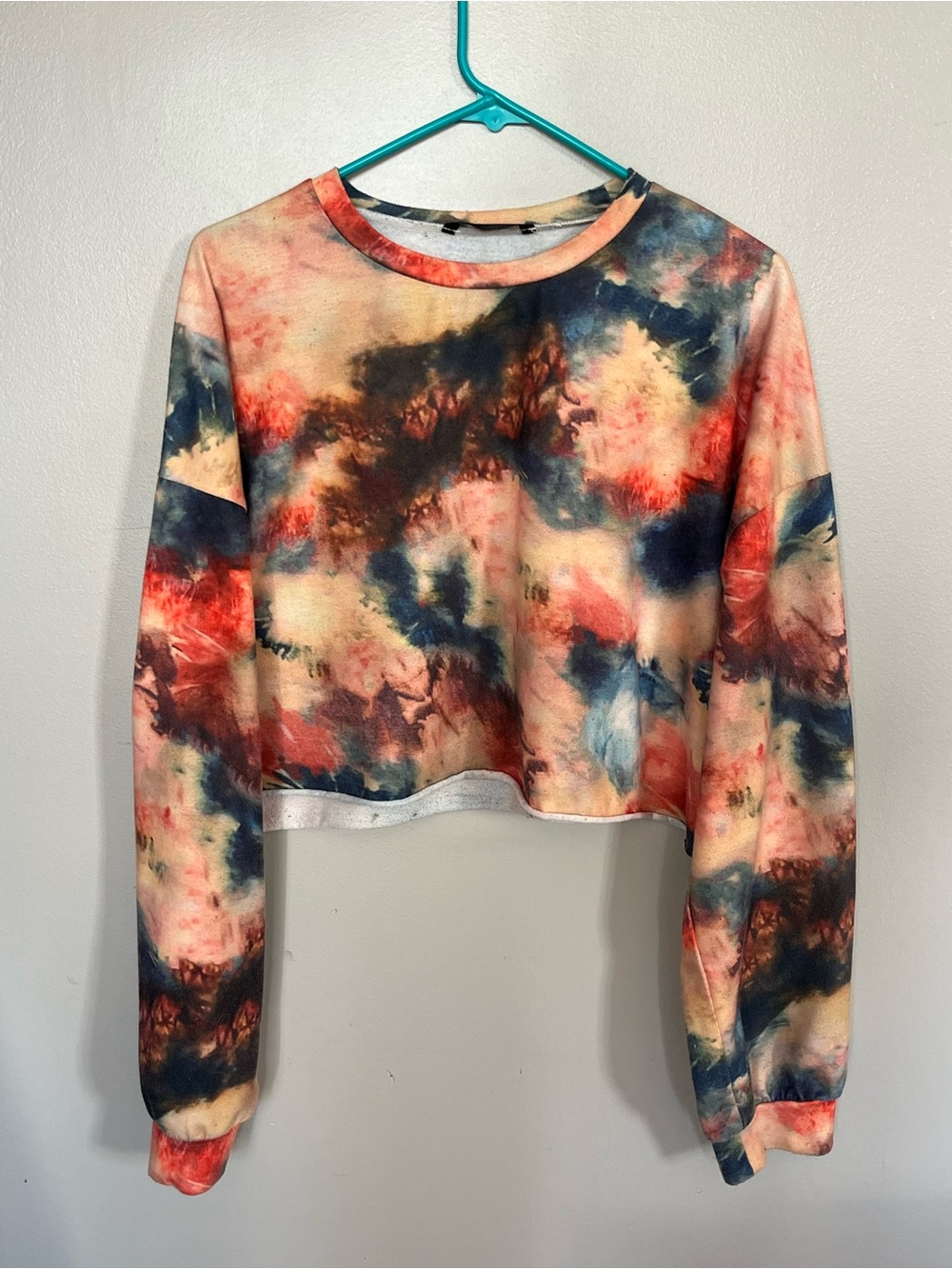 Women's Tie-Dye Cropped Sweatshirt - Multicolor